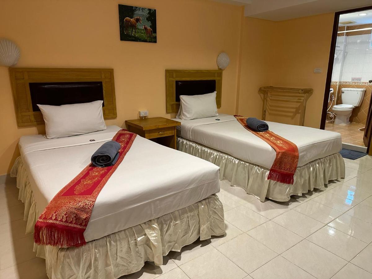 Nid Huahin Hotel Buitenkant foto