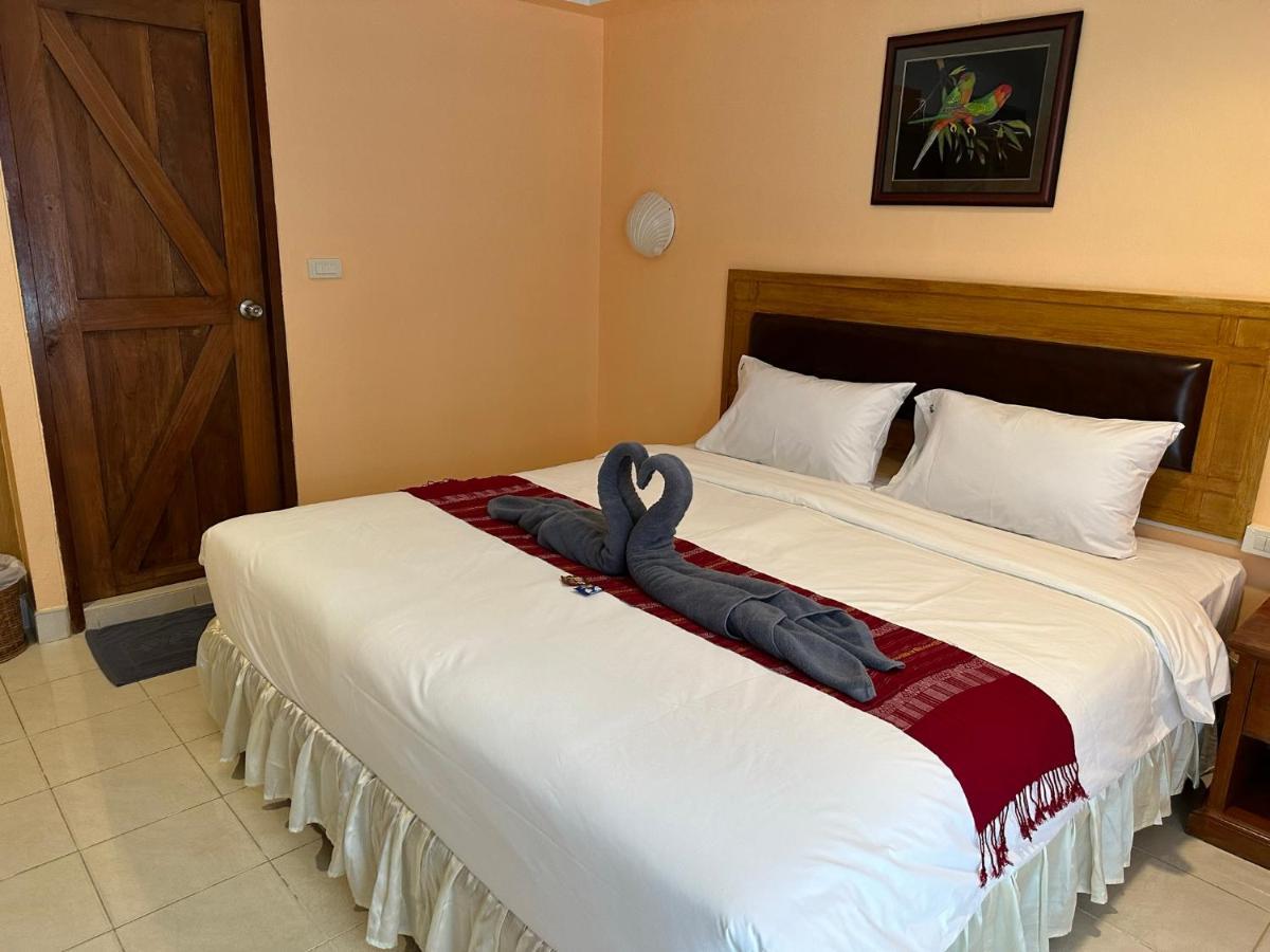 Nid Huahin Hotel Buitenkant foto