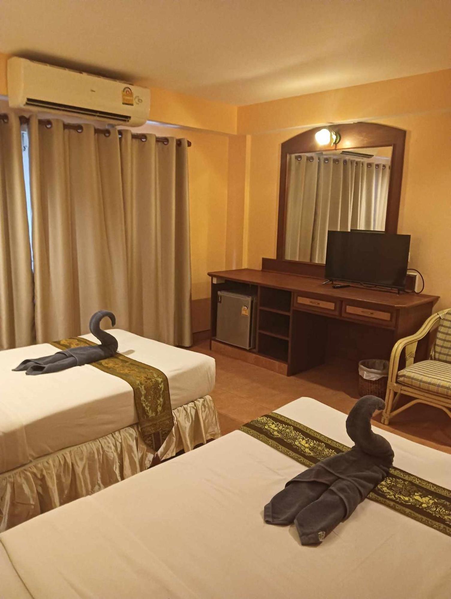 Nid Huahin Hotel Buitenkant foto