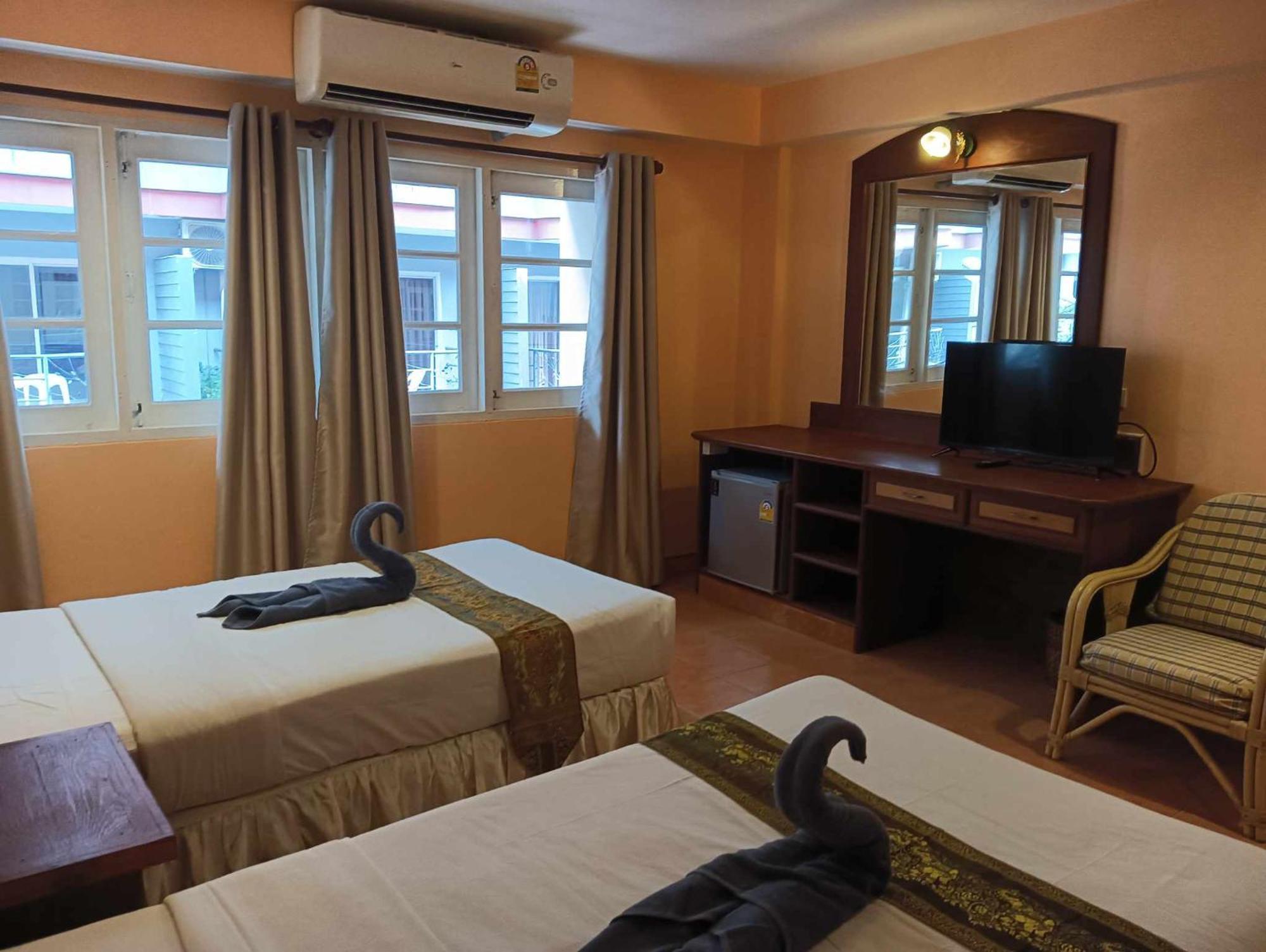 Nid Huahin Hotel Buitenkant foto