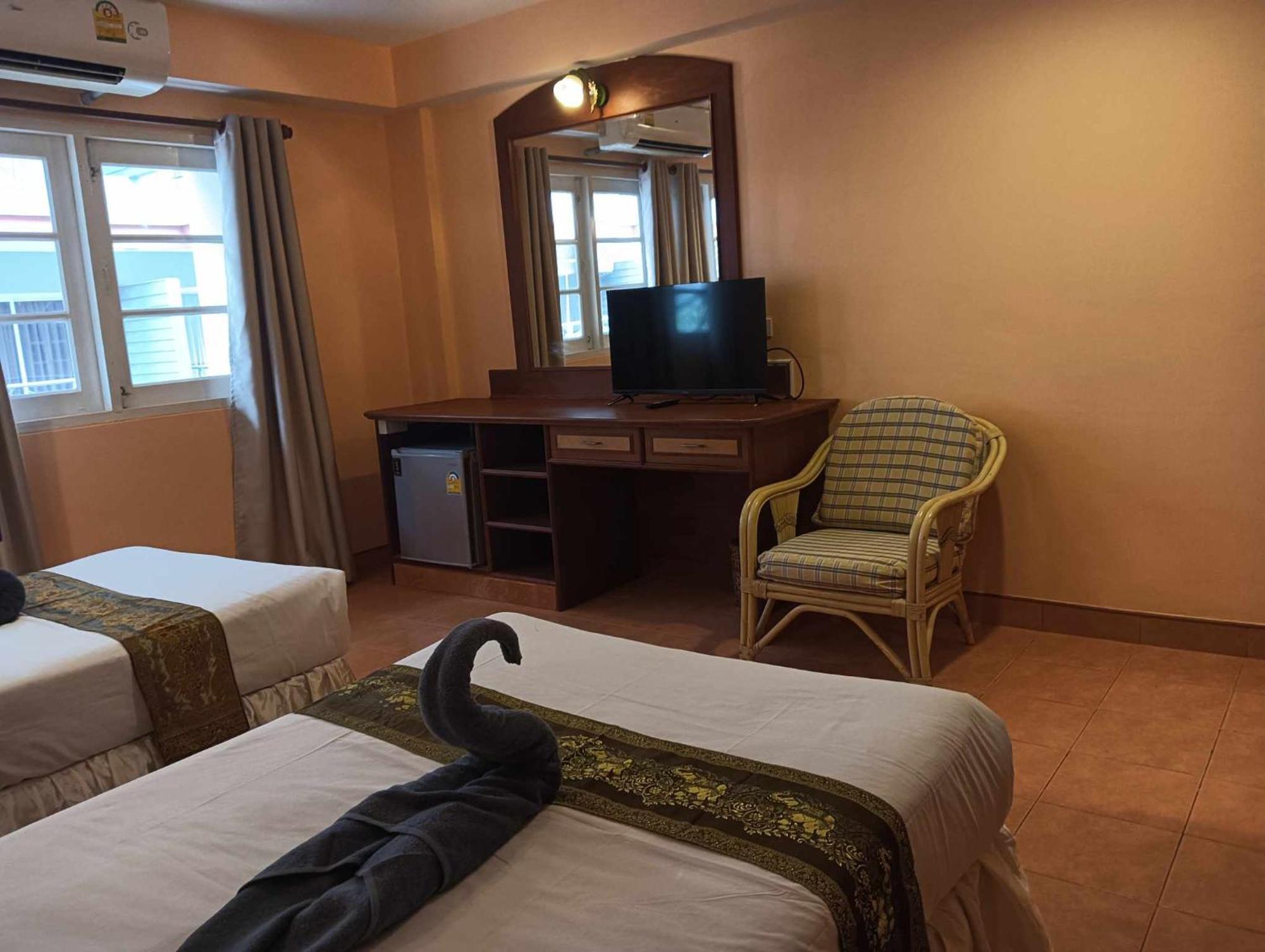 Nid Huahin Hotel Buitenkant foto