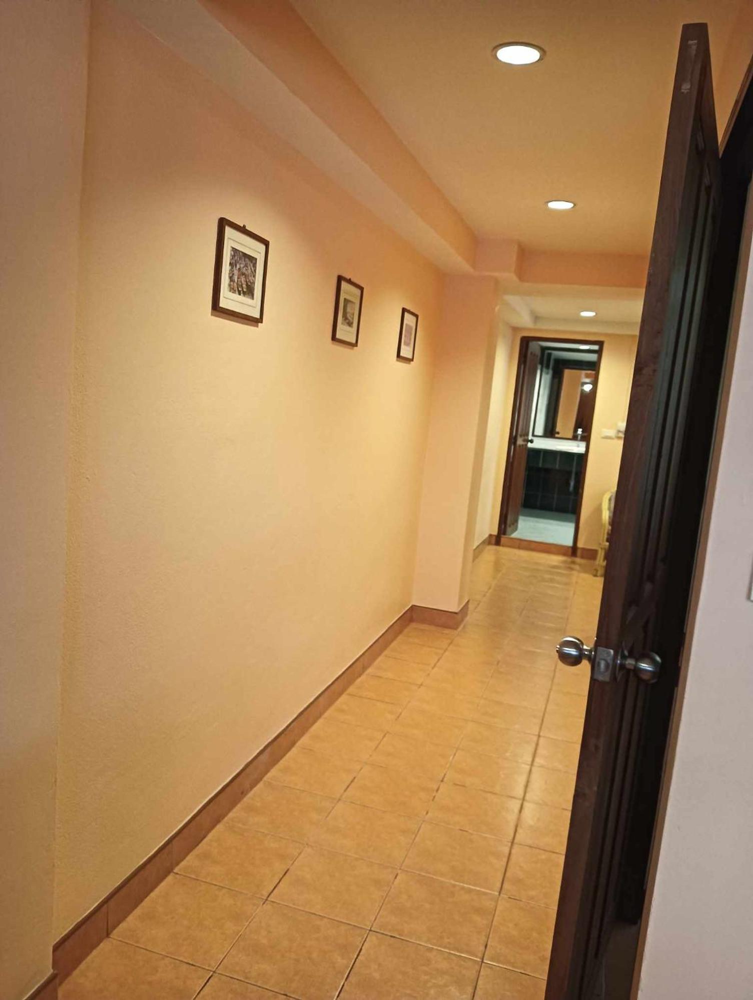 Nid Huahin Hotel Buitenkant foto